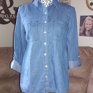 Charlotte Russe Split Sides Chambray Top